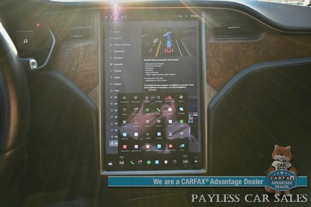 Photo of 2018 Midnight Silver Metallic Tesla Model S