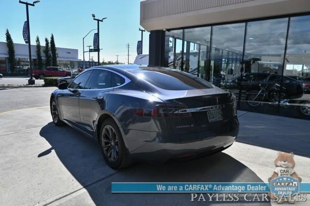 Photo of 2018 Midnight Silver Metallic Tesla Model S
