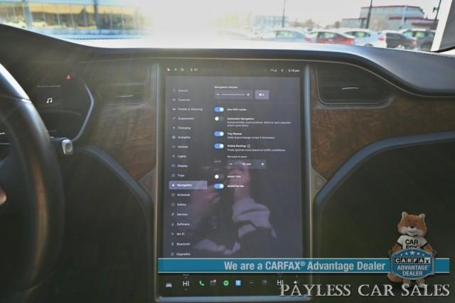 Photo of 2018 Midnight Silver Metallic Tesla Model S