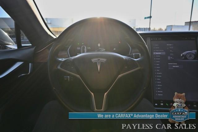 Photo of 2018 Midnight Silver Metallic Tesla Model S