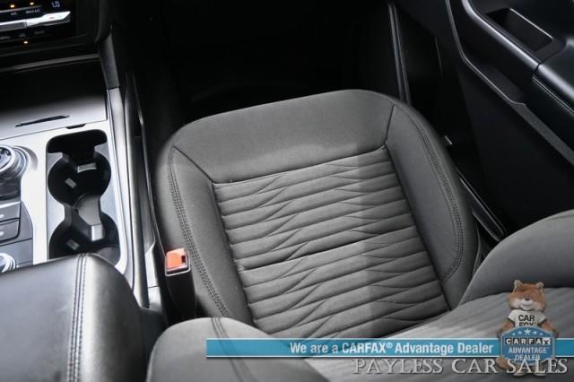 Photo of 2020 Rapid Red Metallic Tinted Clearcoat Ford Explorer
