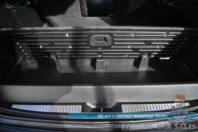 Photo of 2020 Carbon Black Metallic GMC Yukon