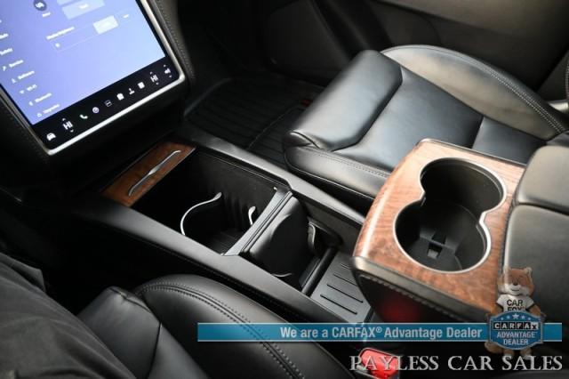 Photo of 2020 Deep Blue Metallic Tesla Model X