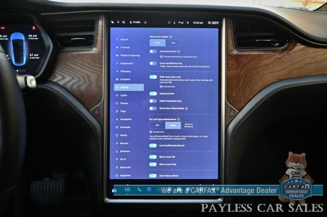 Photo of 2020 Deep Blue Metallic Tesla Model X