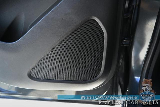 Photo of 2019 Nightfall Gray Metallic Chevrolet Equinox