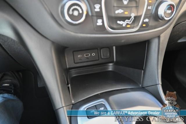 Photo of 2019 Nightfall Gray Metallic Chevrolet Equinox