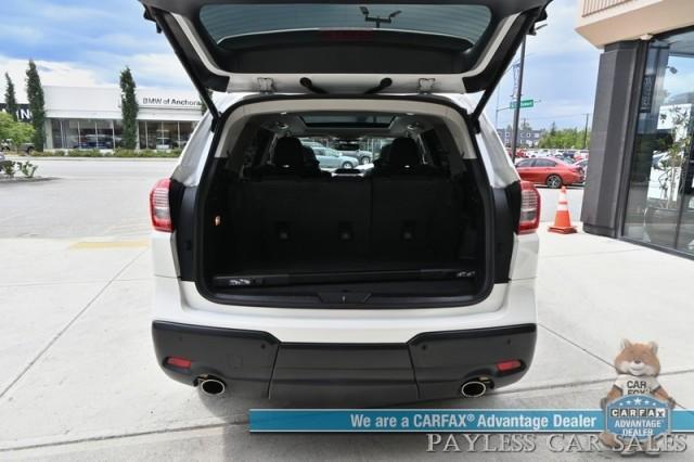 Photo of 2021 Crystal White Pearl Subaru Ascent