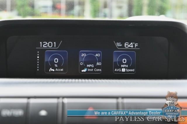 Photo of 2021 Crystal White Pearl Subaru Ascent