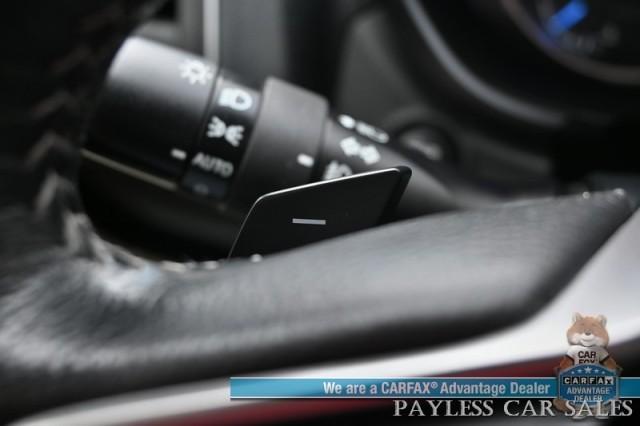 Photo of 2021 Crystal White Pearl Subaru Ascent