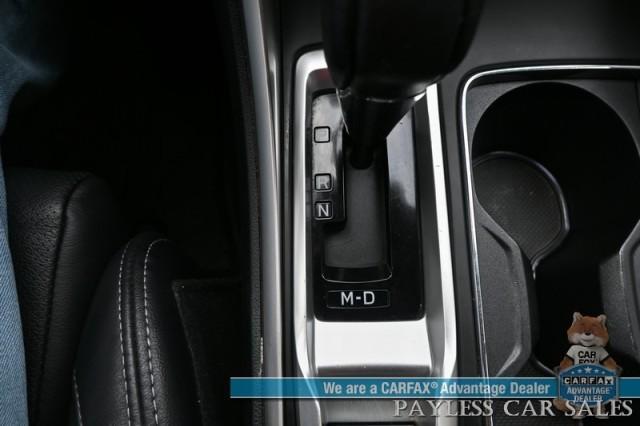 Photo of 2021 Crystal White Pearl Subaru Ascent