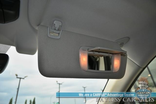 Photo of 2021 Crystal White Pearl Subaru Ascent