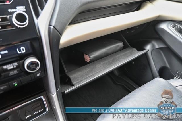 Photo of 2021 Crystal White Pearl Subaru Ascent