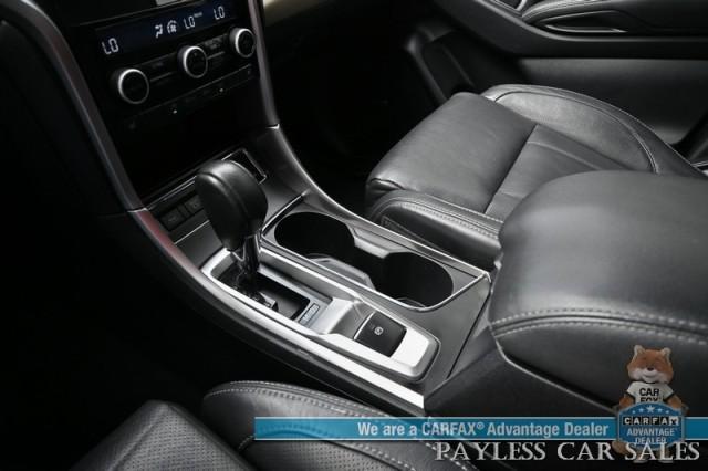 Photo of 2021 Crystal White Pearl Subaru Ascent