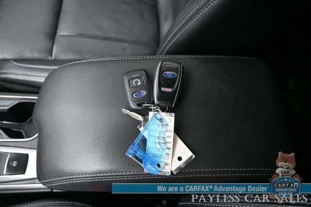 Photo of 2021 Crystal White Pearl Subaru Ascent