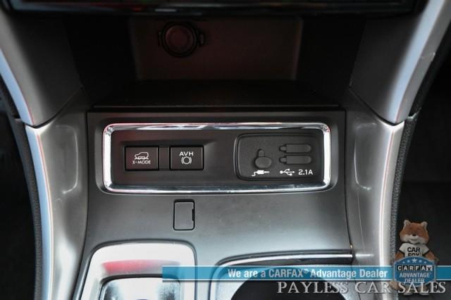 Photo of 2021 Crystal White Pearl Subaru Ascent