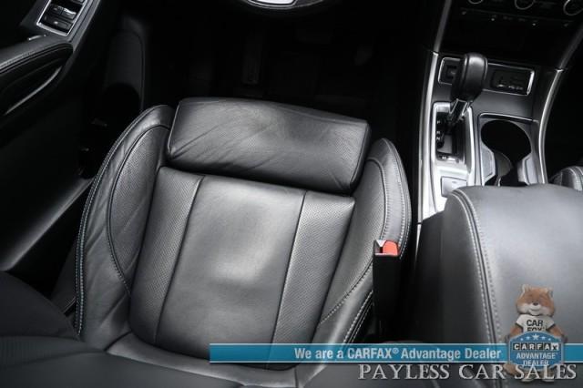 Photo of 2021 Crystal White Pearl Subaru Ascent