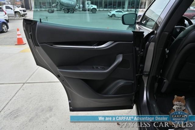 Photo of 2022 Grigio Maratea Metallic Maserati Levante