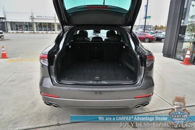 Photo of 2022 Grigio Maratea Metallic Maserati Levante