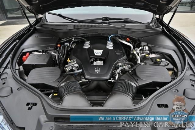 Photo of 2022 Grigio Maratea Metallic Maserati Levante