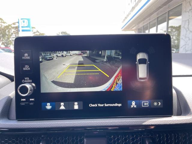 Photo of 2026 Platinum White Pearl Honda CR-V Hybrid