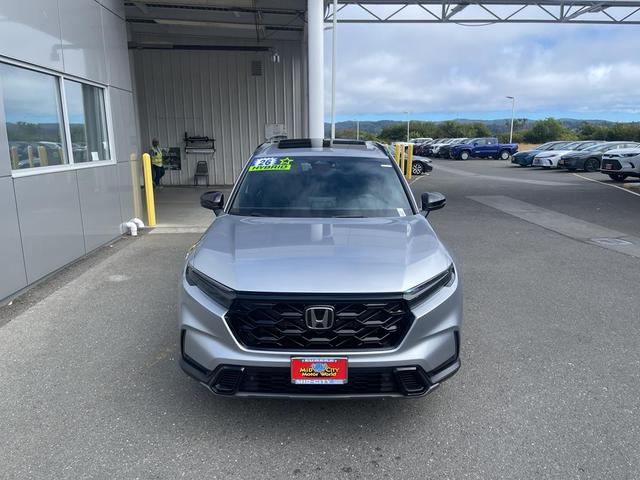 Photo of 2026 Solar Silver Metallic Honda CR-V Hybrid