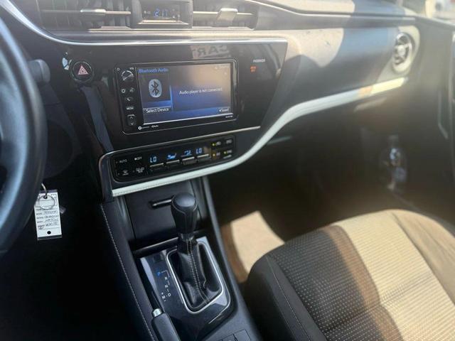Photo of 2018 Blizzard Pearl Toyota Corolla iM