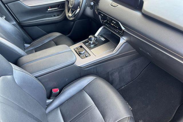 Photo of 2024 Platinum Quartz Mazda CX-90 PHEV