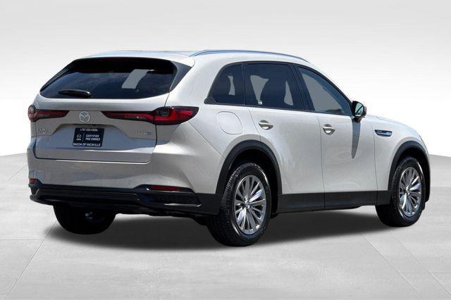 Photo of 2024 Platinum Quartz Mazda CX-90 PHEV