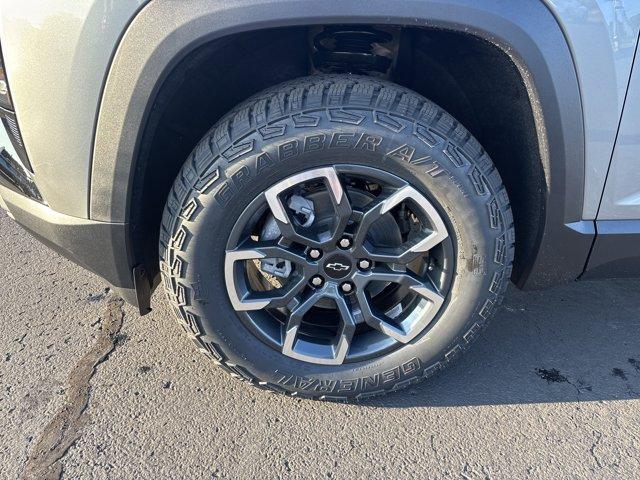 Photo of 2026 Sterling Gray Metallic Chevrolet Equinox