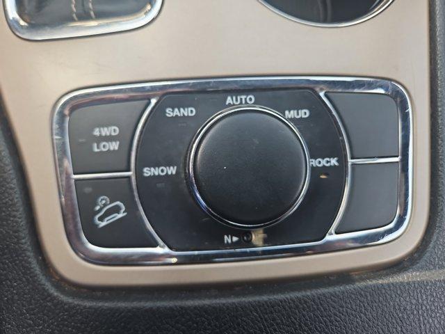 Photo of 2016 Billet Silver Metallic Clearcoat Jeep Grand Cherokee