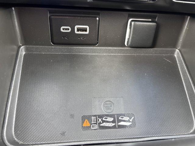 Photo of 2023 Summit White Chevrolet Suburban