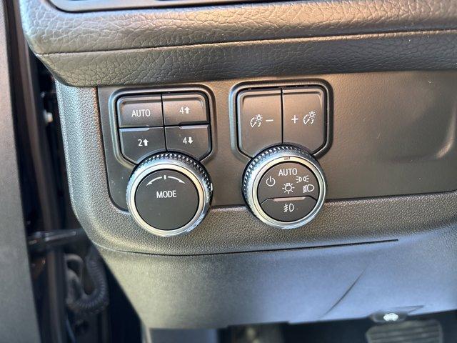 Photo of 2023 Onyx Black GMC Yukon XL