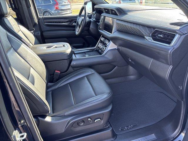Photo of 2023 Onyx Black GMC Yukon XL