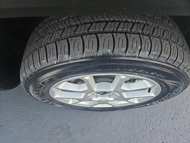 Photo of 2022 Sting Gray Clearcoat Jeep Renegade