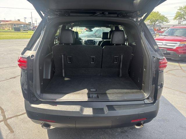 Photo of 2022 Mosaic Black Metallic Chevrolet Traverse