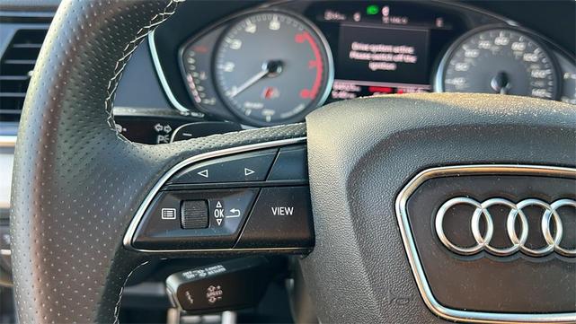 Photo of 2021 Gray Audi SQ5