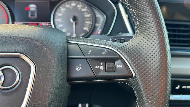 Photo of 2021 Gray Audi SQ5
