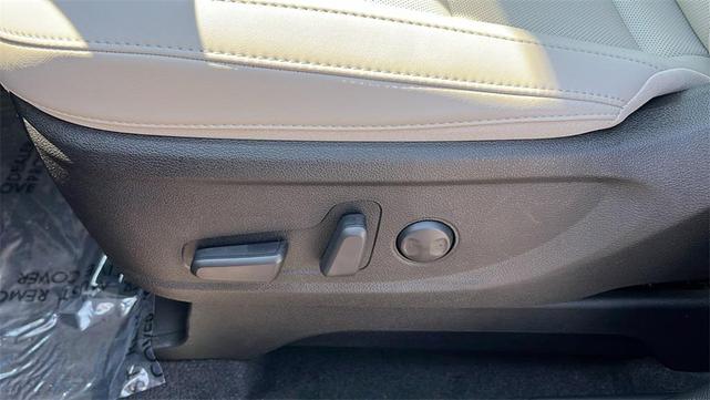Photo of 2025 Ebony Black Kia Telluride