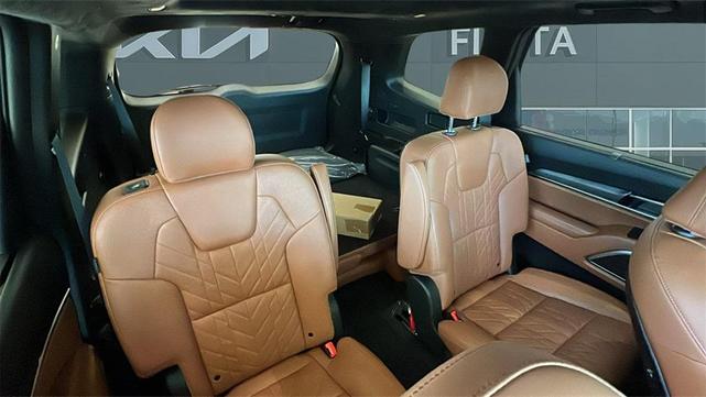Photo of 2025 Midnight Lake Blue Kia Telluride