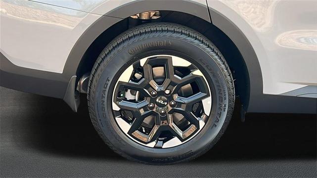 Photo of 2025 Gray Kia Sorento