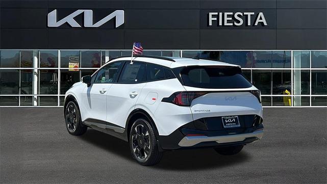 Photo of 2026 White Pearl Kia Sportage