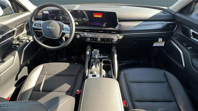 Photo of 2025 Panthera Metal Kia Telluride