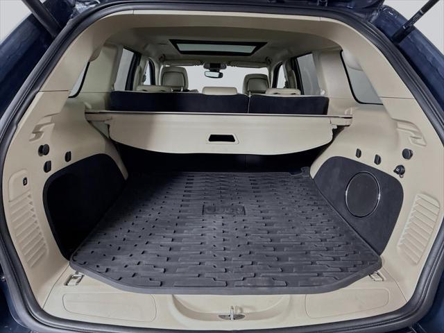 Photo of 2020 Slate Blue Pearlcoat Jeep Grand Cherokee