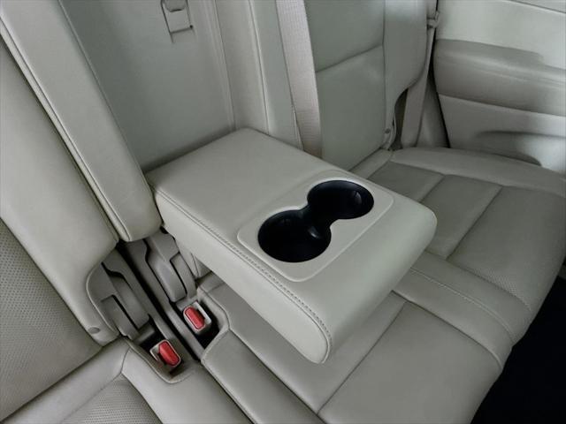 Photo of 2020 Slate Blue Pearlcoat Jeep Grand Cherokee