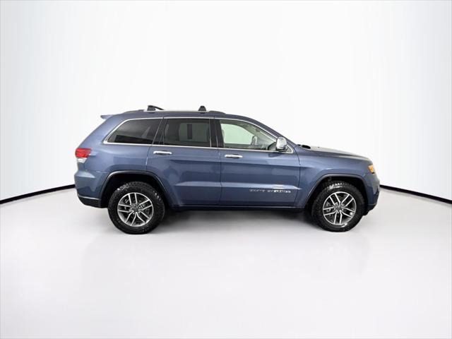 Photo of 2020 Slate Blue Pearlcoat Jeep Grand Cherokee