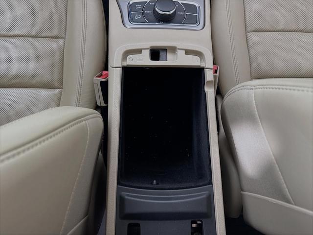 Photo of 2020 Slate Blue Pearlcoat Jeep Grand Cherokee
