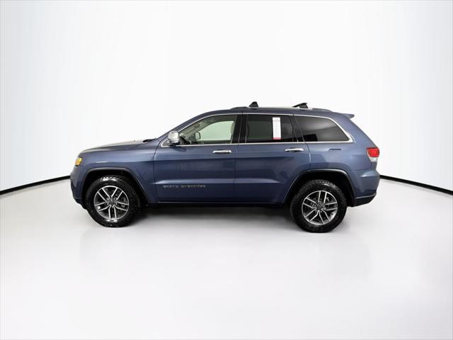 Photo of 2020 Slate Blue Pearlcoat Jeep Grand Cherokee