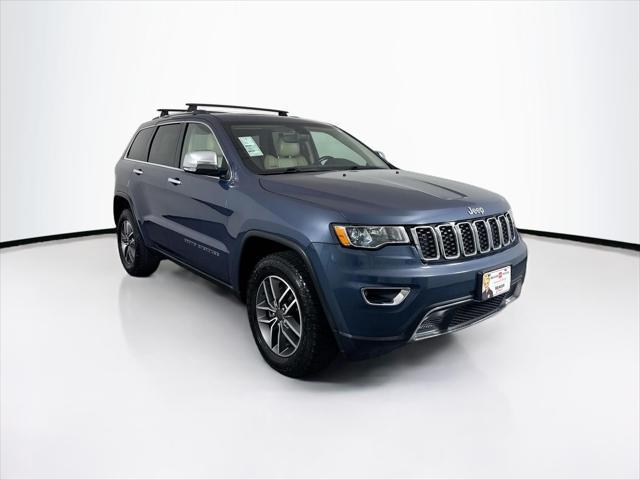 Photo of 2020 Slate Blue Pearlcoat Jeep Grand Cherokee