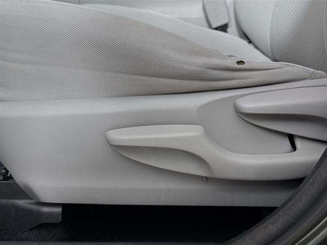 Photo of 2018 Alumina Jade Metallic Toyota Highlander