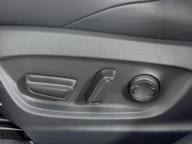 Photo of 2023 Ice Cap Toyota Corolla
